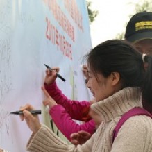 社会公益:“载爱出行 书润道孚”助学房车行圆满结束