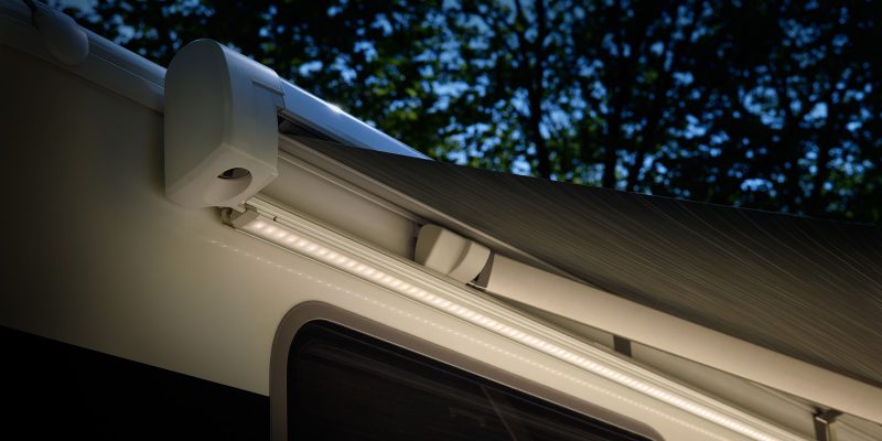 Thule_LS_Awnings_5200_Tent_Led_Mounting_Rail_White